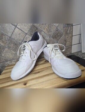 Dexter Men’s White Athletic Bowling Sneakers with Blue Lining Size 12 M
